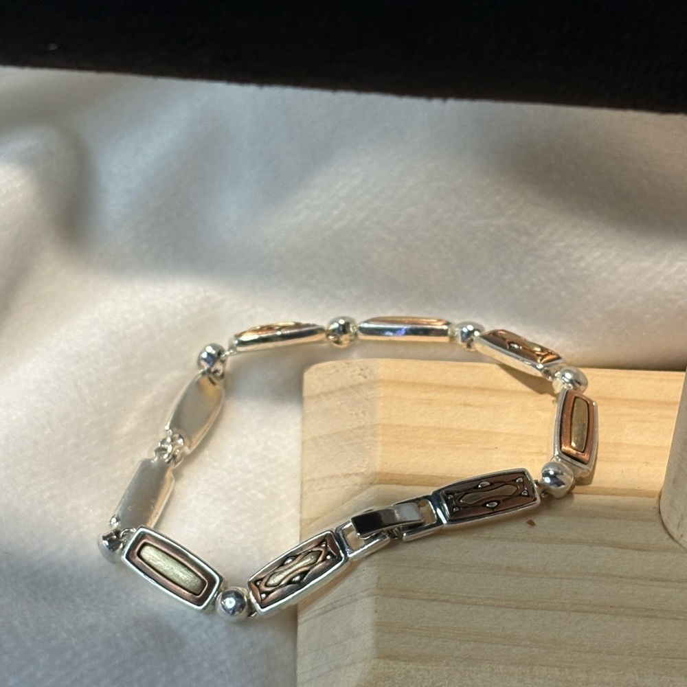 Elegant Silver and Gold Women's Bracelet
